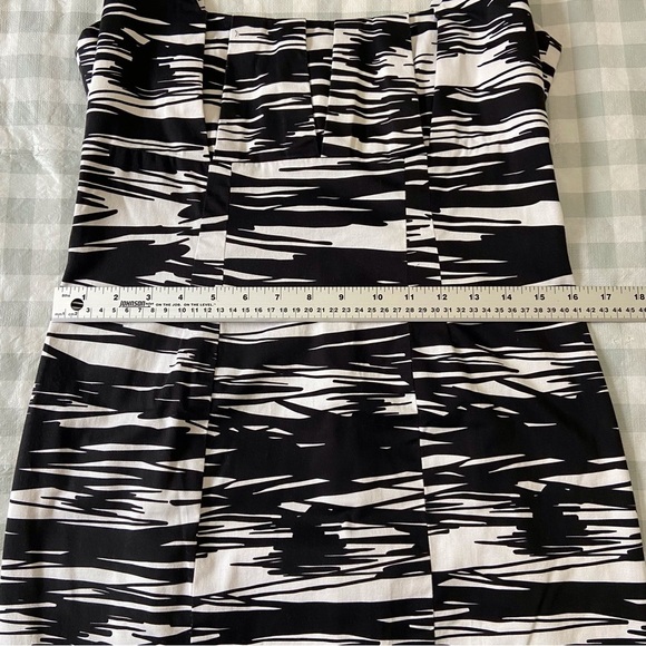 Calvin Klein black white dress bodycon sleeveless stretch flattering pencil 10 - Picture 12 of 15